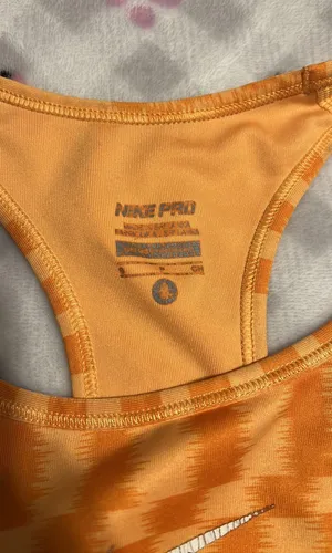 Sports Bra thumbnail 3