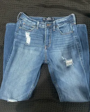 Hollister High-Rise Super Skinny thumbnail 1
