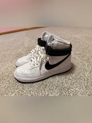 Nike BRAND NEW W Air Force 1 high top thumbnail 5