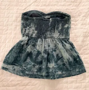 L’amour Blue Tie Dye Smocked Tube Top Size XS thumbnail 2
