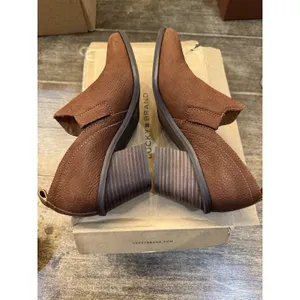 Lucky Brand Women's Vennia Brown Nubuck Leather Booties Stacked Heel Slip On thumbnail 7