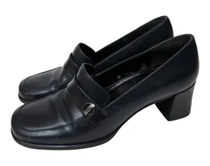 Vintage 90s Bandolino Navy Leather Heeled Loafers thumbnail 1