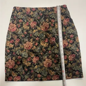 Elegant‎ Floral Women's Pencil Skirt Size 7 thumbnail 2