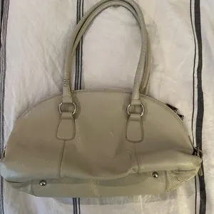 HOBO international winter white leather bag thumbnail 1