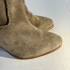 Karl Lagerfeld Provence Gray Suede Cowboy Ankle Boots thumbnail 9
