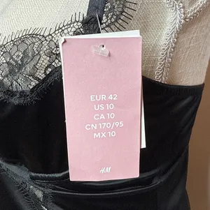 NWT H&M Bodysuit thumbnail 4