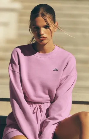 ALO Yoga NWT Accolade Crewneck Pullover Candy Heart Pink Size M SOLD OUT thumbnail 1