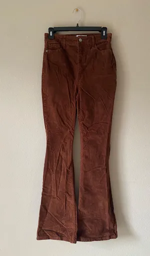 Old Navy High-Waisted Burgundy Corduroy Flared Jeans thumbnail 1