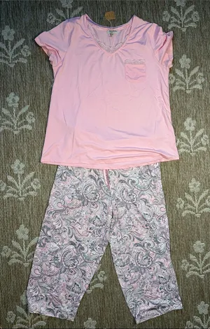 Anne Klein Pink Short-Sleeve Pajama Set with Paisley Capris thumbnail 1