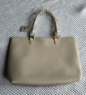 Everyday Pebbled Tote Bag in Cream with Top Handles thumbnail 1