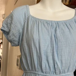 Jessica Simpson 100% cotton cut out back dress. Ties in back. thumbnail 2