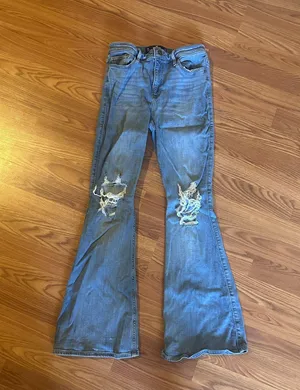 Hollister High-Rise Flare Jeans thumbnail 1