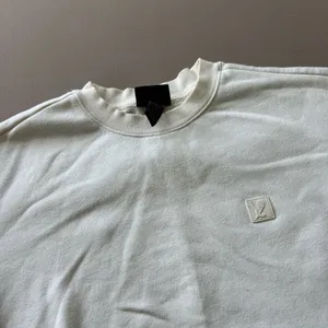 H&M Relaxed Fit AppliquéD Sweatshirt thumbnail 3
