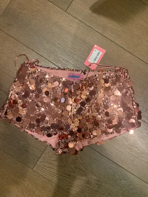 NWT Edikted Micro Shorts thumbnail 2