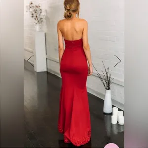 Hello Molly Svelte Lace Embroidered Maxi Dress | Red size 6‎ thumbnail 5