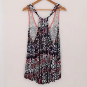Geometric Medallion Racerback Tank Top Womens Size 1X Blue Coral Beachy Comfort‎ thumbnail 3