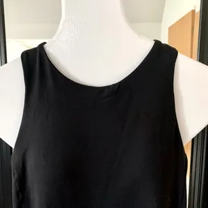 ATHLETA Black Ultimate Support 2-1 Tank Top thumbnail 3