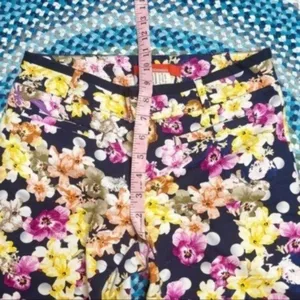 Anthropologie Floral Pants‎ thumbnail 7