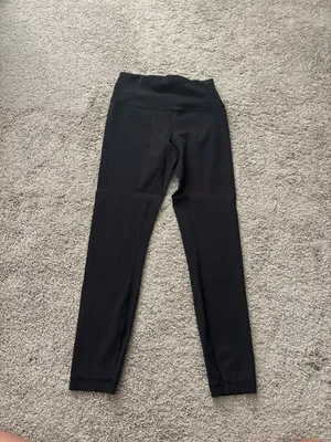 Lululemon Wunder Under HR 25” in Black thumbnail 3