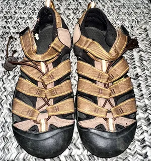 Keen Sandals Womens 9 Brown Strap Trail Water Slip Resistant Bungee Tie thumbnail 1