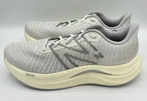 New Balance FuelCell Propel V4 Grey Sneaker Athletic‎ WFCPRCB4 Women Size 10 thumbnail 1