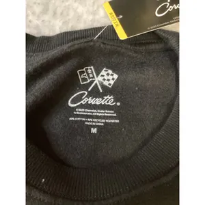 Chevrolet Corvette Sting Ray Graphic Sweatshirt Black Crewneck women Medium NEW. thumbnail 4