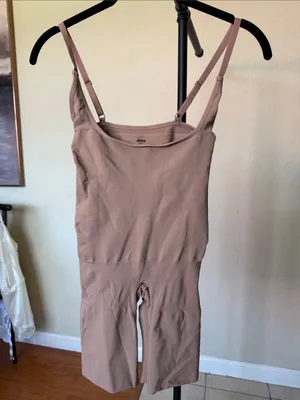 SKIMS Seamless Sculpt Open Bust Bodysuit Under bust Sienna size M thumbnail 4