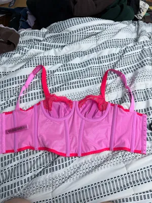 Skims corset thumbnail 1