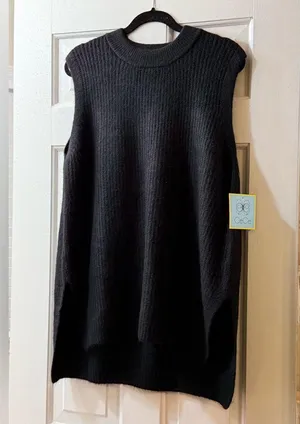 CeCe Sleeveless Tunic Sweater thumbnail 1