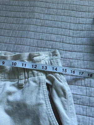 American Eagle cream, corduroy barrel leg cotton pants 6 long thumbnail 8