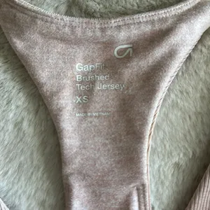 Gap Fit Ribbed Sports Bra thumbnail 2
