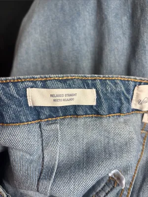 Universal Thread Light Blue Denim Jeans with Contrast Stitching thumbnail 4
