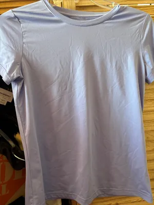 IZOD Ladies Light Lavender Crewneck Shirt XS thumbnail 1