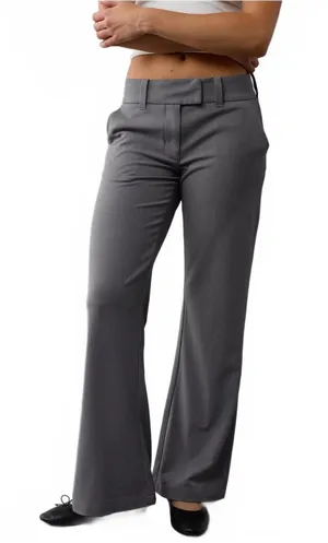 AE Short Stretch Low-Rise Flare Trouser American Eagle NWT Gray Marl Size 14S/32 thumbnail 1