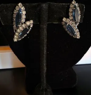 Vintage Kramer Of New York Sapphire Blue & Clear Rhinestone Earrings Signed thumbnail 1