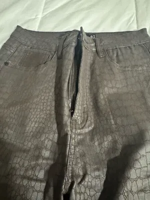 Pretty Little Thing Flare Pants thumbnail 3