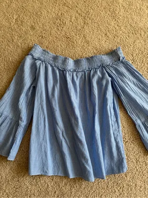 Lilly Pulitzer preppy summer blue pinstripes bell sleeve off the shoulder top xs thumbnail 8