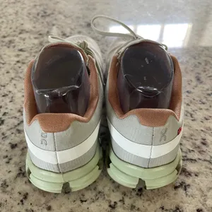 On Cloudswift Running Shoes Womens 9 Sage Green Helion CloudTec Sneakers Road thumbnail 6