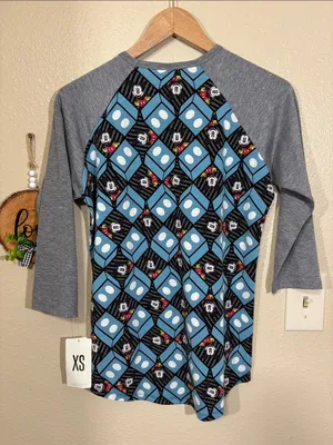 Disney Mickey Mouse Lularoe Randy Baseball Tee Size XS NEW thumbnail 6