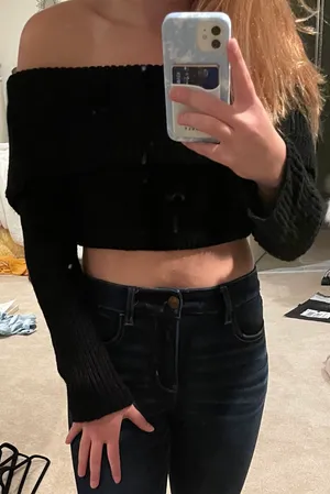 Boutique Cropped Sweater thumbnail 2