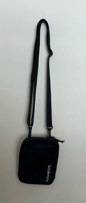 Lululemon Easy Access Crossbody bag black  thumbnail 1