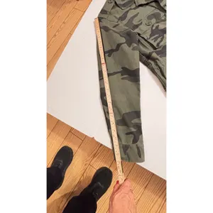 Aritzia TNA Minerva Army green Camo canvas utility jacket military fit coat XXS thumbnail 5
