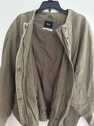 UO  Lara Utility Dolman Bomber Jacket thumbnail 2