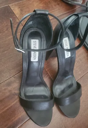 Steve Madden Black Ankle-Strap High Heel Sandals Size 9.5 thumbnail 1