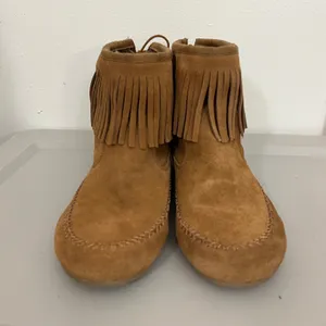 Makalu Canyon Fringed Suede Moccasin Ankle Boots Women 10 Boho Western Festival thumbnail 2