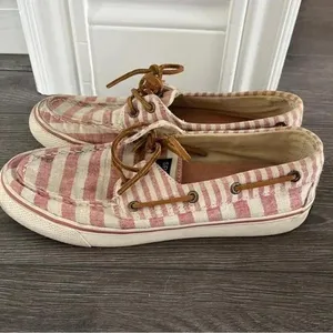 Sperry Boat Shoes Red and White Seer Sucker Stripe Leather Lace Up Preppy Size 7 thumbnail 3