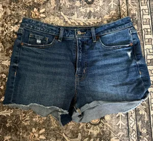 Old Navy Jean Shorts thumbnail 1