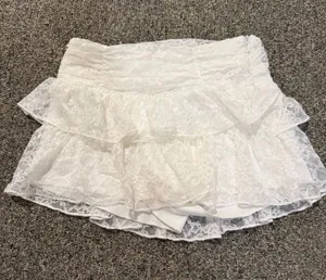 SheIn Lace Skirt thumbnail 1