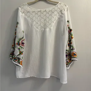 Boho Embroidered V-Neck Blouse White Lace Yoke Floral Bell Sleeve L thumbnail 2