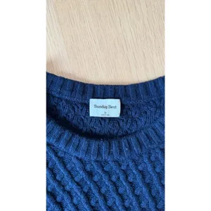 Aritzia Oversize Wool Blend Crewneck Sweater Size Medium thumbnail 8